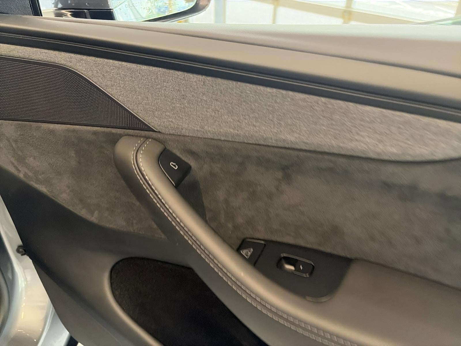 2026 Tesla Model Y RWD