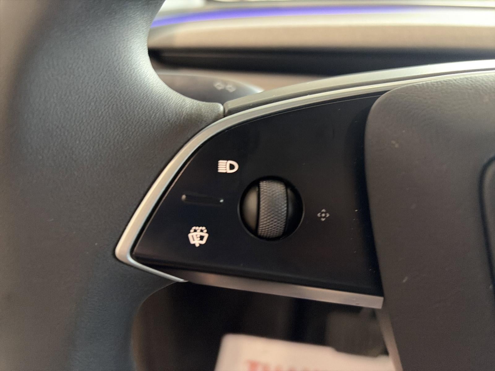 2026 Tesla Model Y RWD