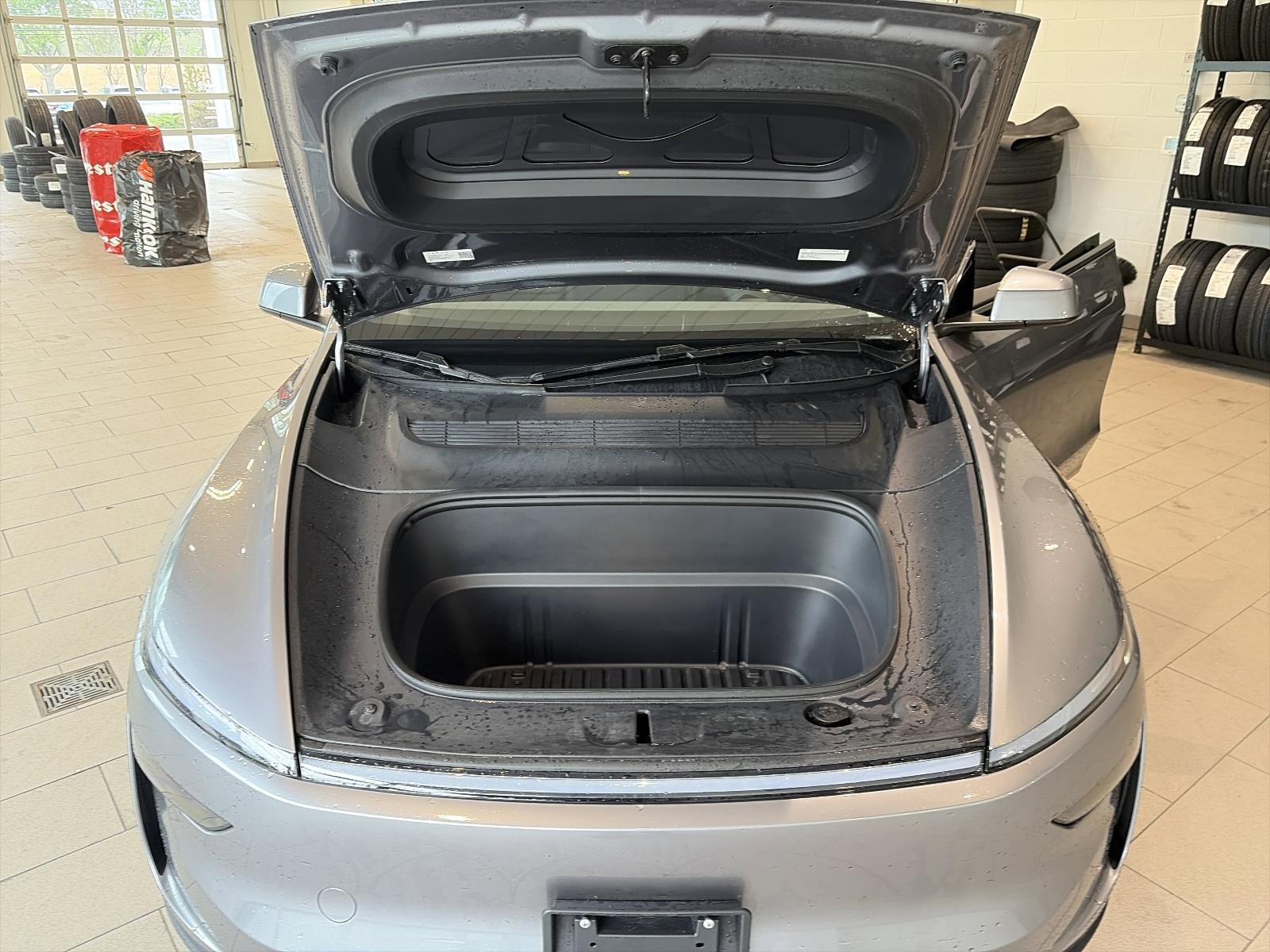 2026 Tesla Model Y RWD