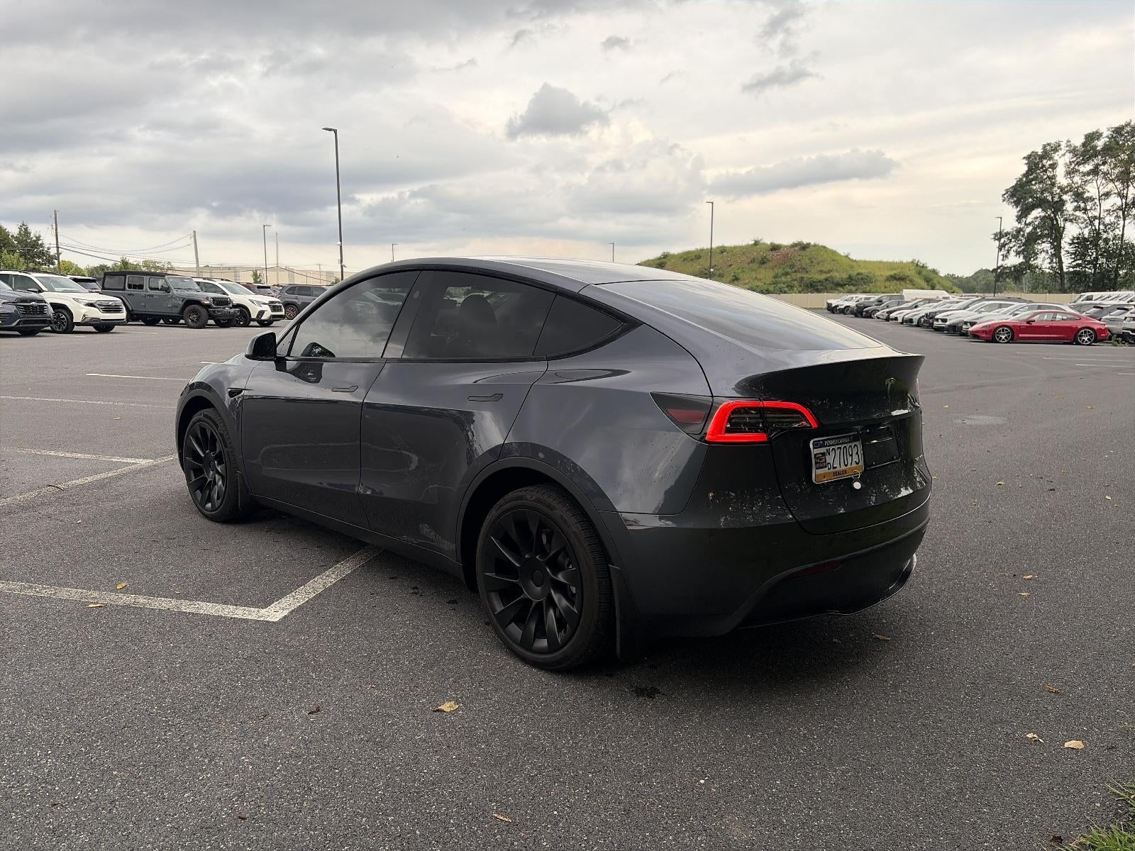 2024 Tesla Model Y Long Range AWD