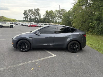 2024 Tesla Model Y Long Range AWD