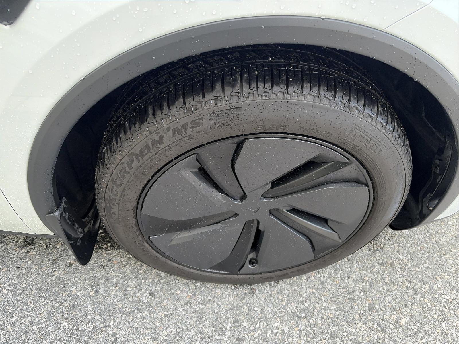 2026 Tesla Model Y AWD