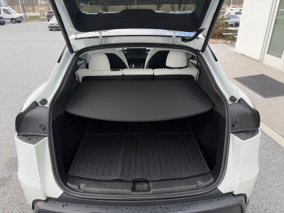 2026 Tesla Model Y AWD