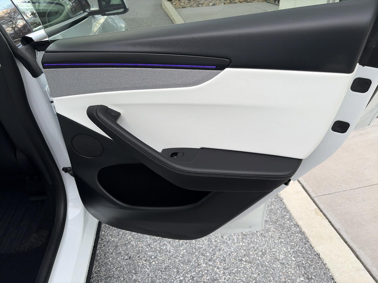 2026 Tesla Model Y AWD