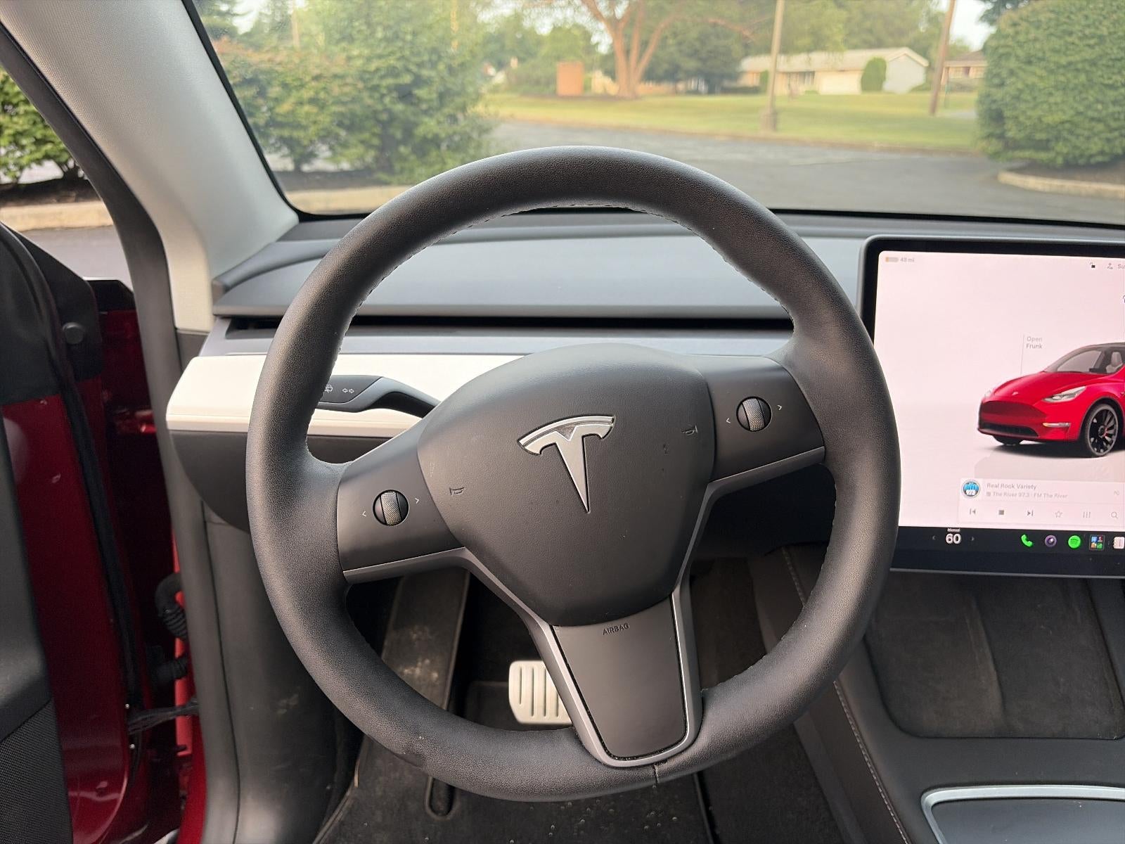 2025 Tesla Model Y Performance AWD *Ltd Avail*