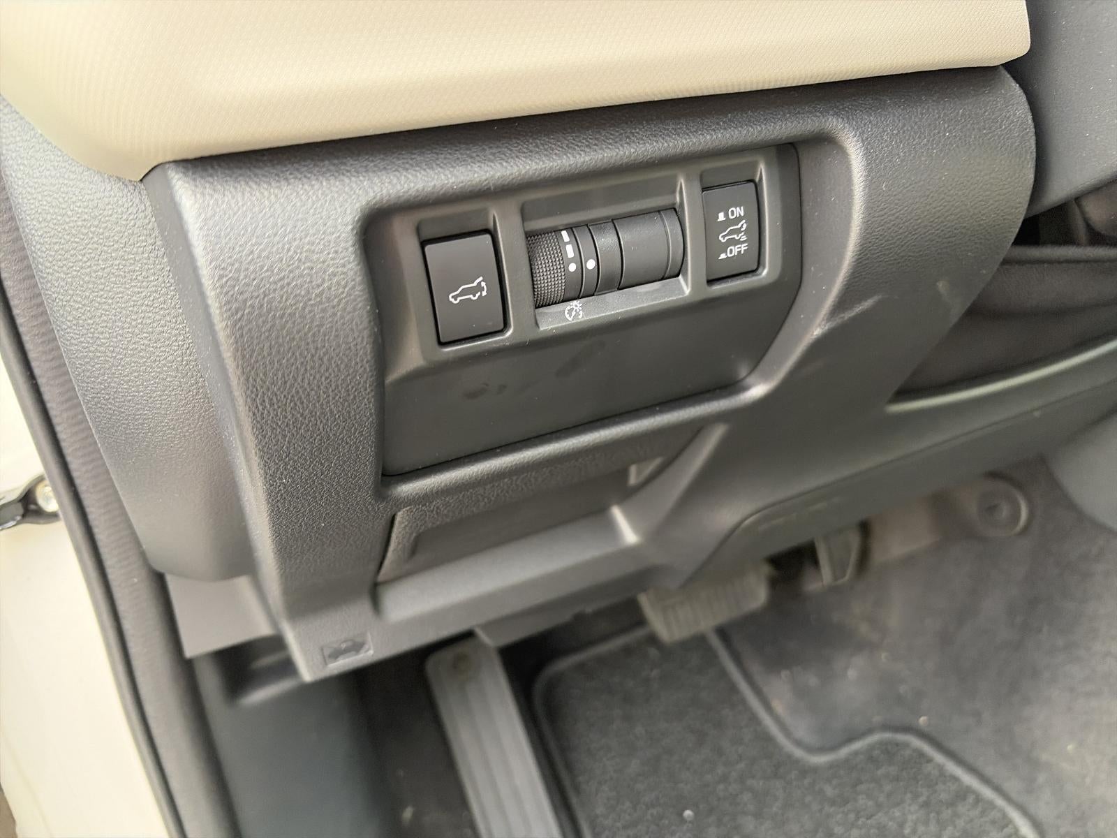 2025 Subaru Forester Premium AWD