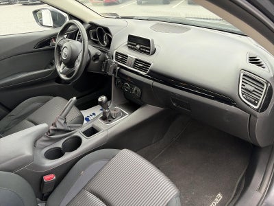 2014 Mazda Mazda3 4dr Sdn Man i Touring