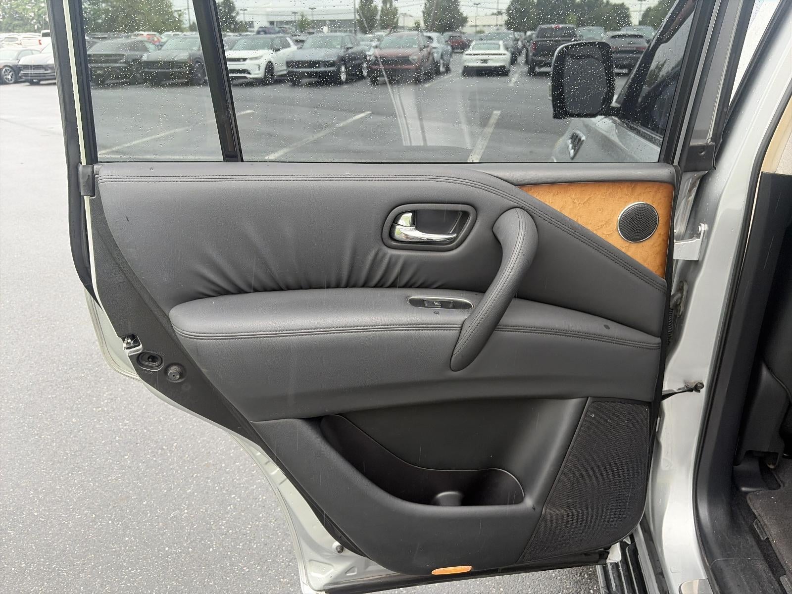 2012 INFINITI QX56 4WD 8-passenger