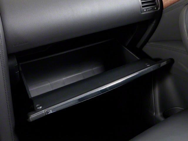 2012 INFINITI QX56 4WD 8-passenger
