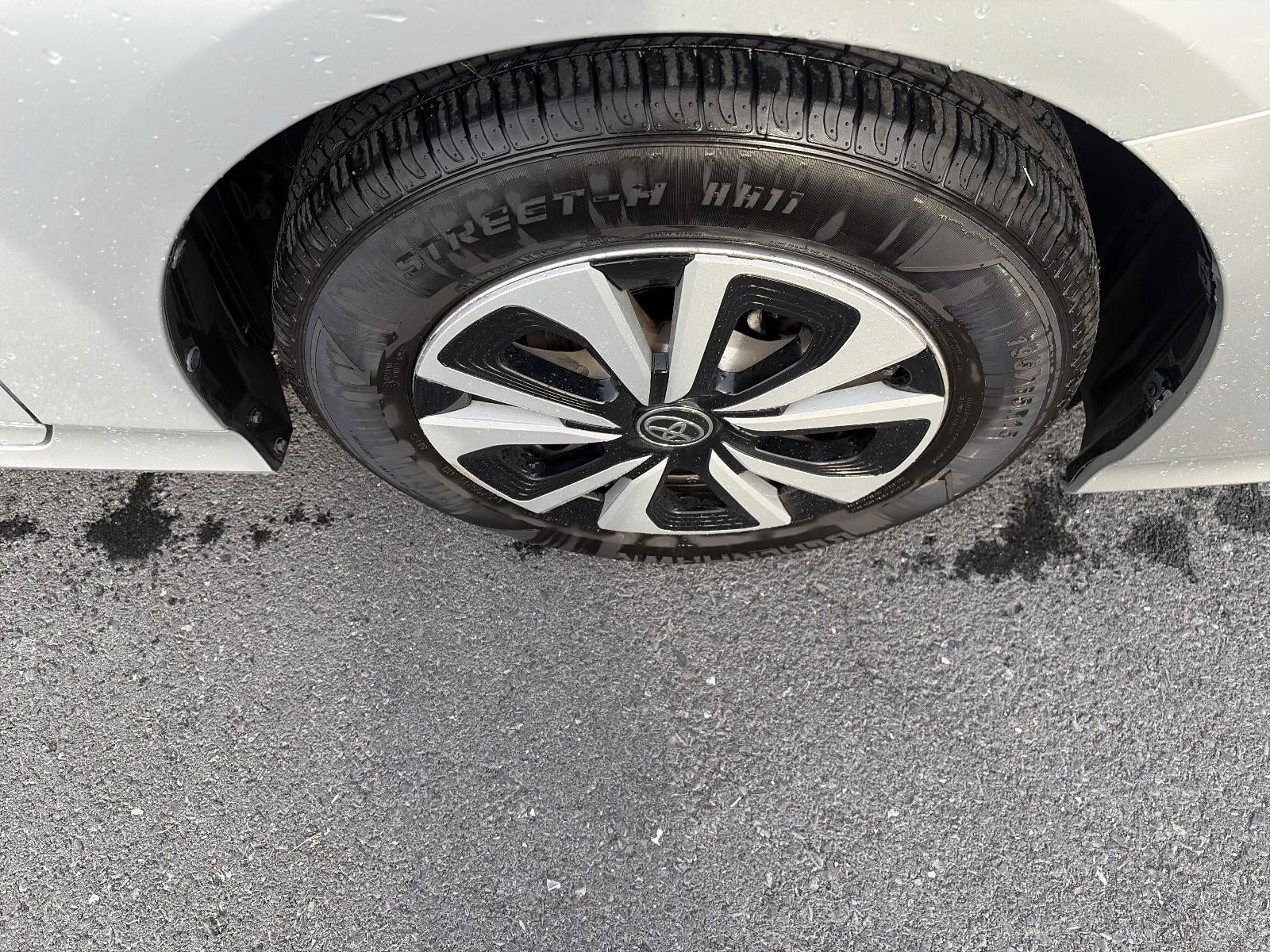 2019 Toyota Prius Prime Premium (Natl)