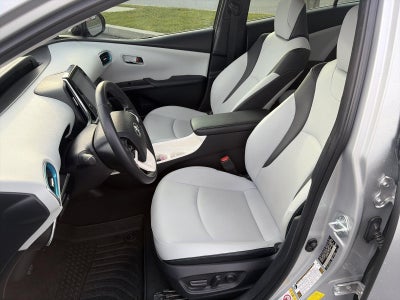 2019 Toyota Prius Prime Premium (Natl)