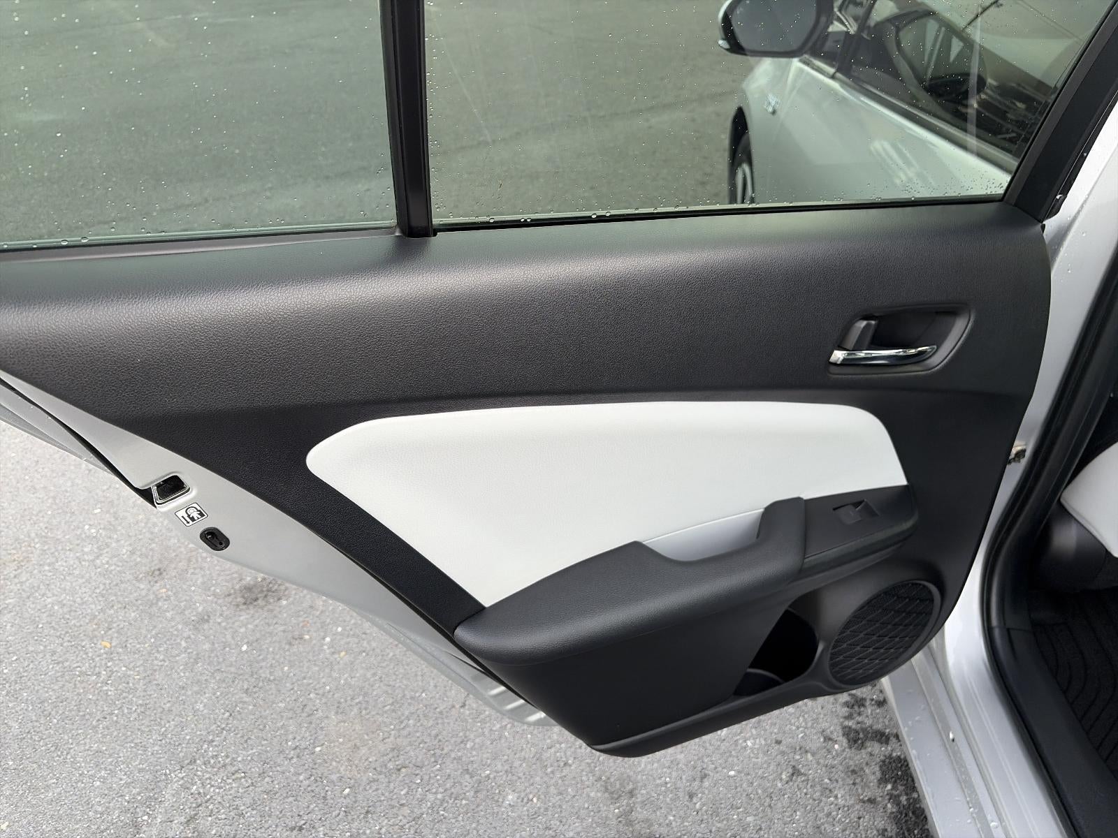 2019 Toyota Prius Prime Premium (Natl)