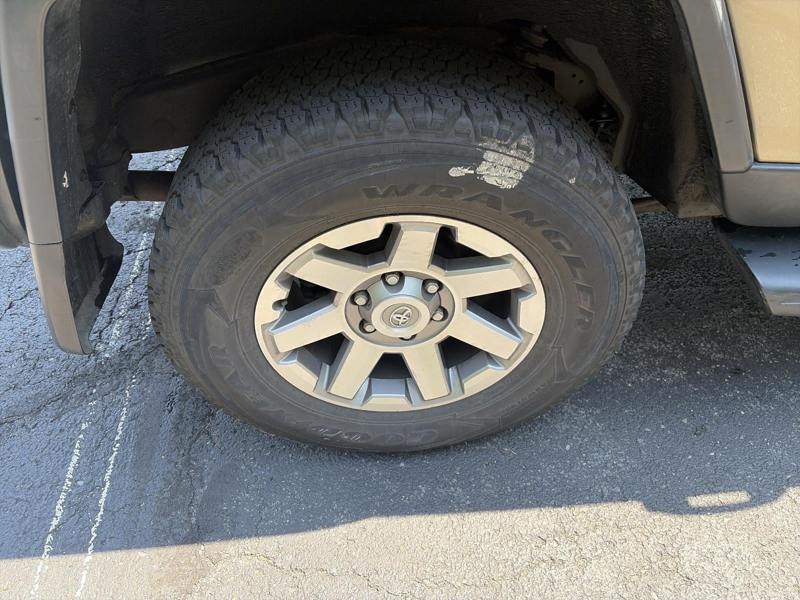 2014 Toyota FJ Cruiser 4WD 4dr Man (Natl)