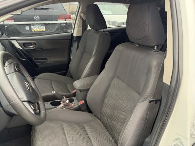 2018 Toyota Corolla iM Manual (Natl)