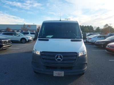 2021 Mercedes-Benz Sprinter Cargo Van 1500 Standard Roof I4 144" RWD