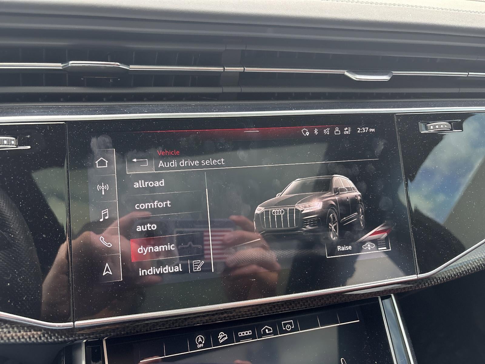 2022 Audi SQ7 Premium Plus 4.0 TFSI quattro