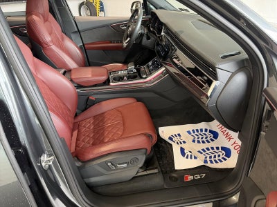 2022 Audi SQ7 Premium Plus 4.0 TFSI quattro