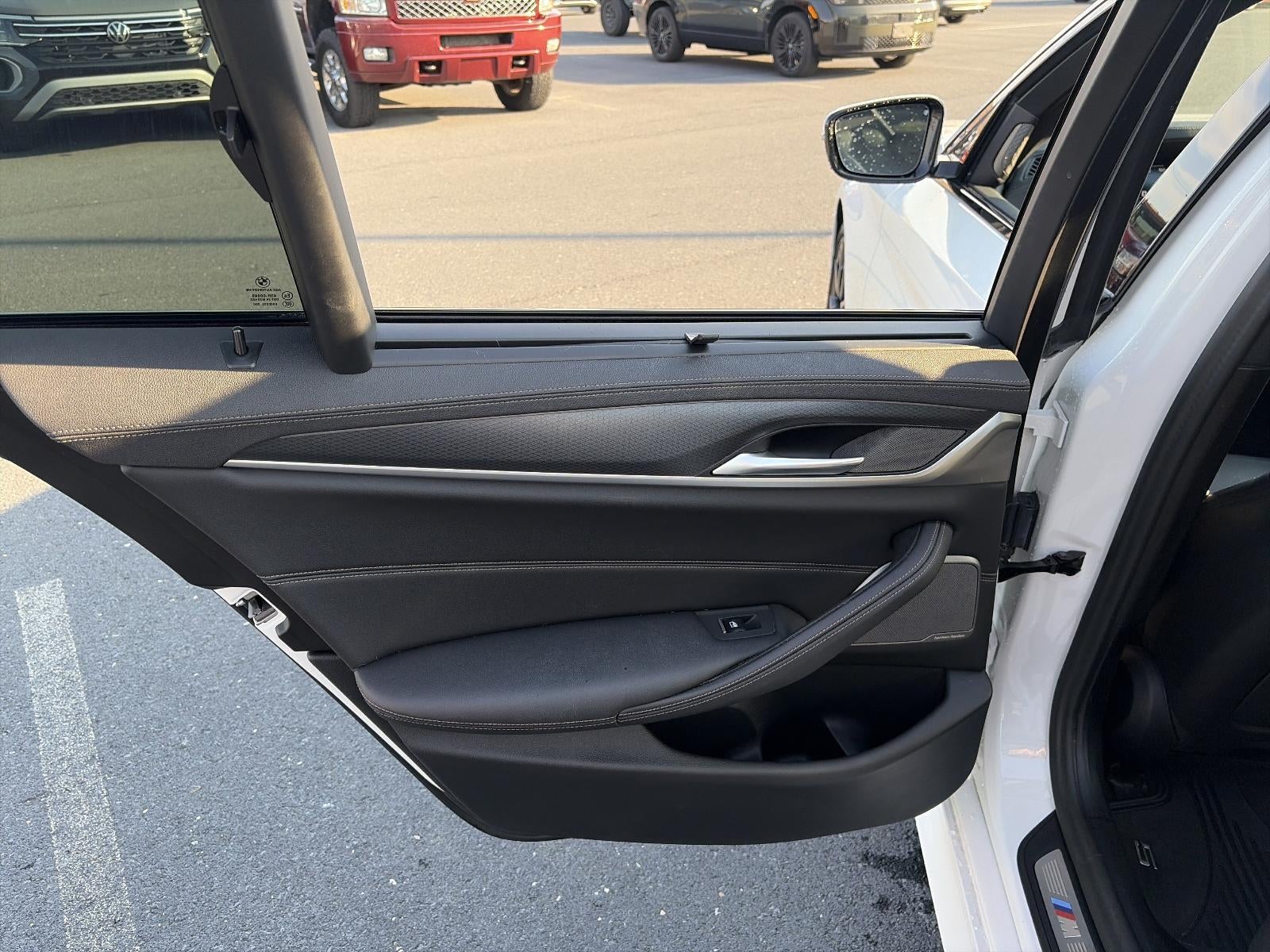 2023 BMW M550i xDrive Sedan