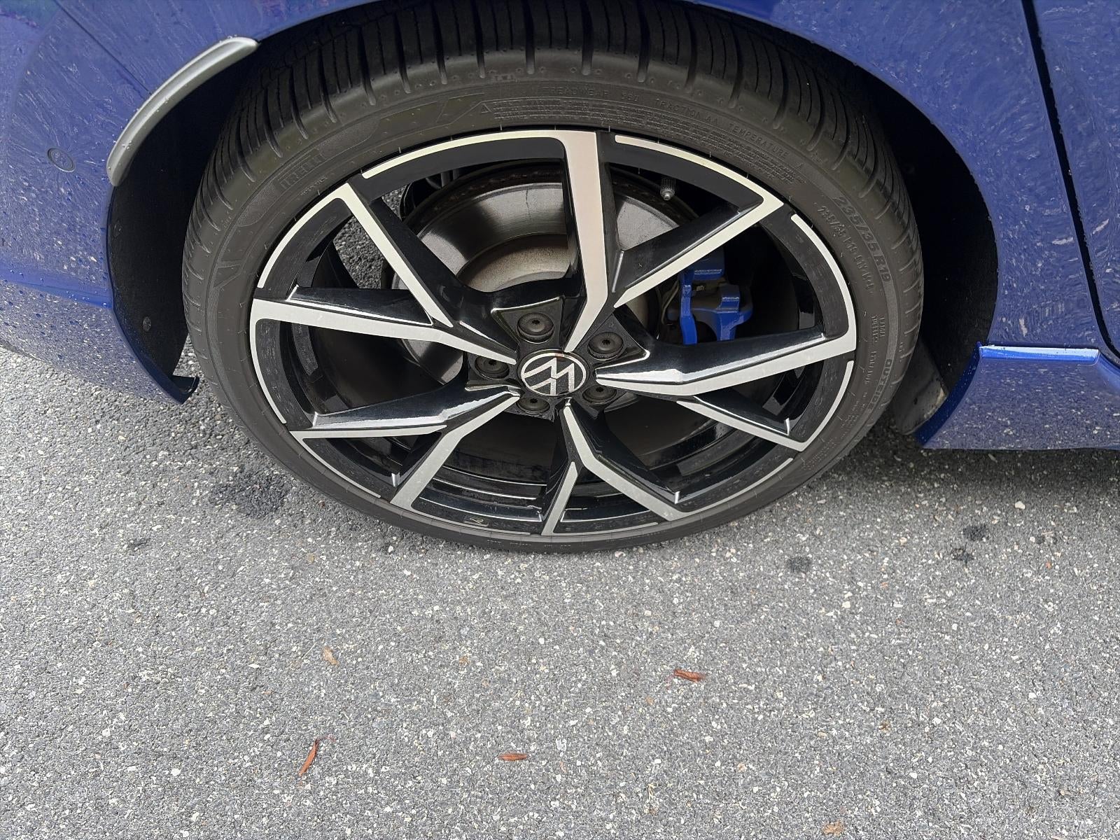 2024 Volkswagen Golf R 2.0T DSG