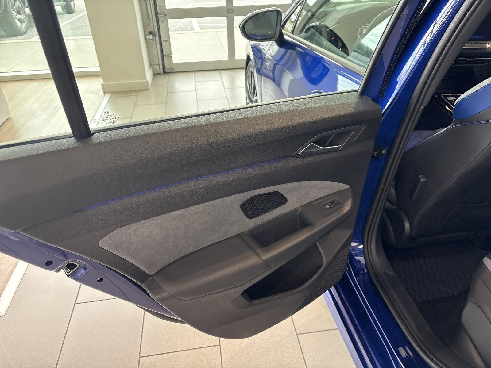 2025 Volkswagen Golf R 2.0T DSG