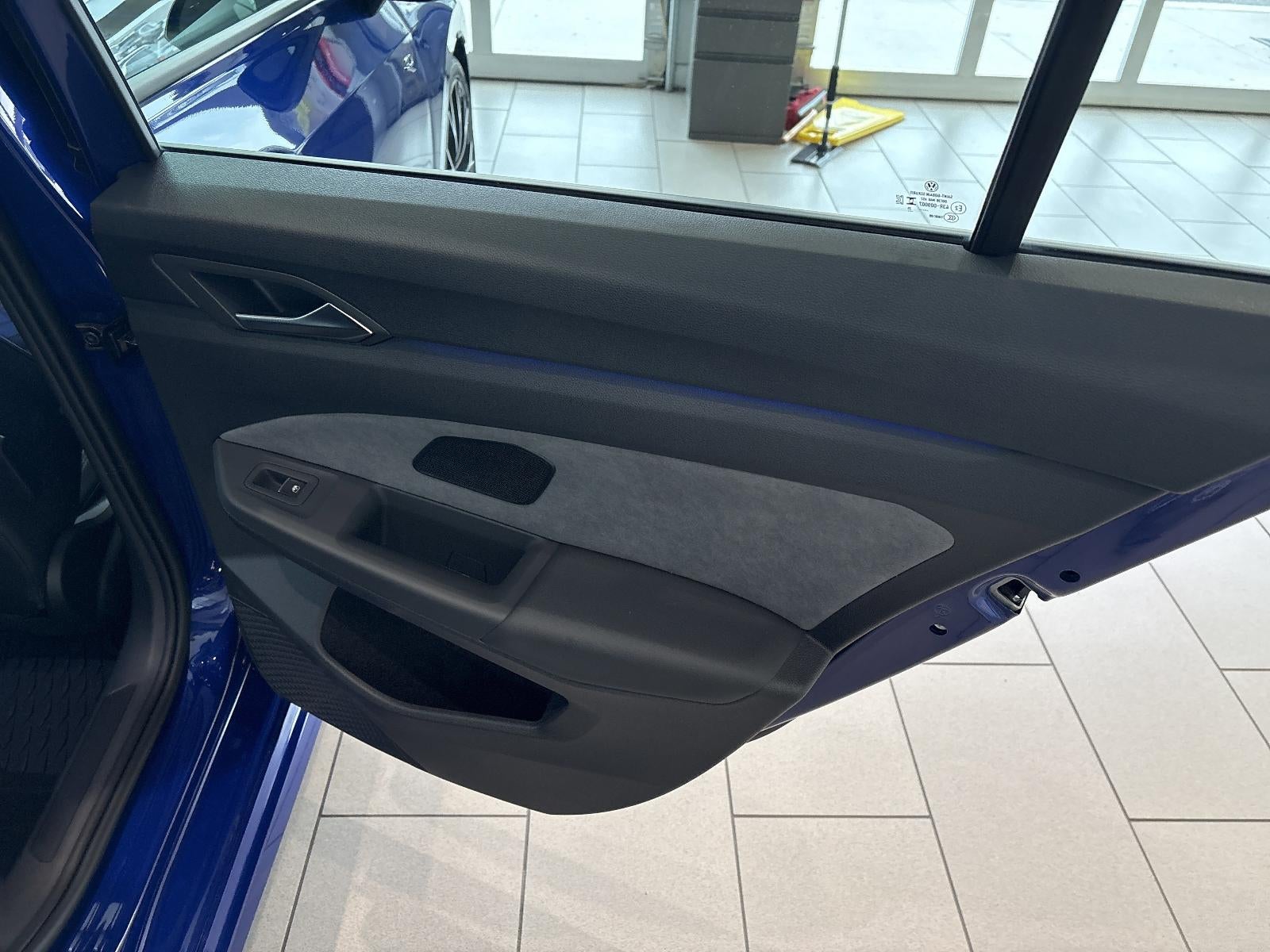 2025 Volkswagen Golf R 2.0T DSG