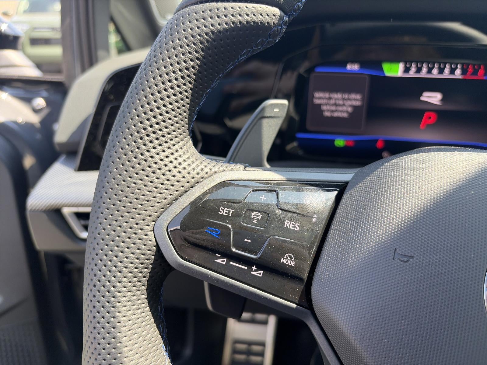 2026 Volkswagen Golf R 2.0T DSG