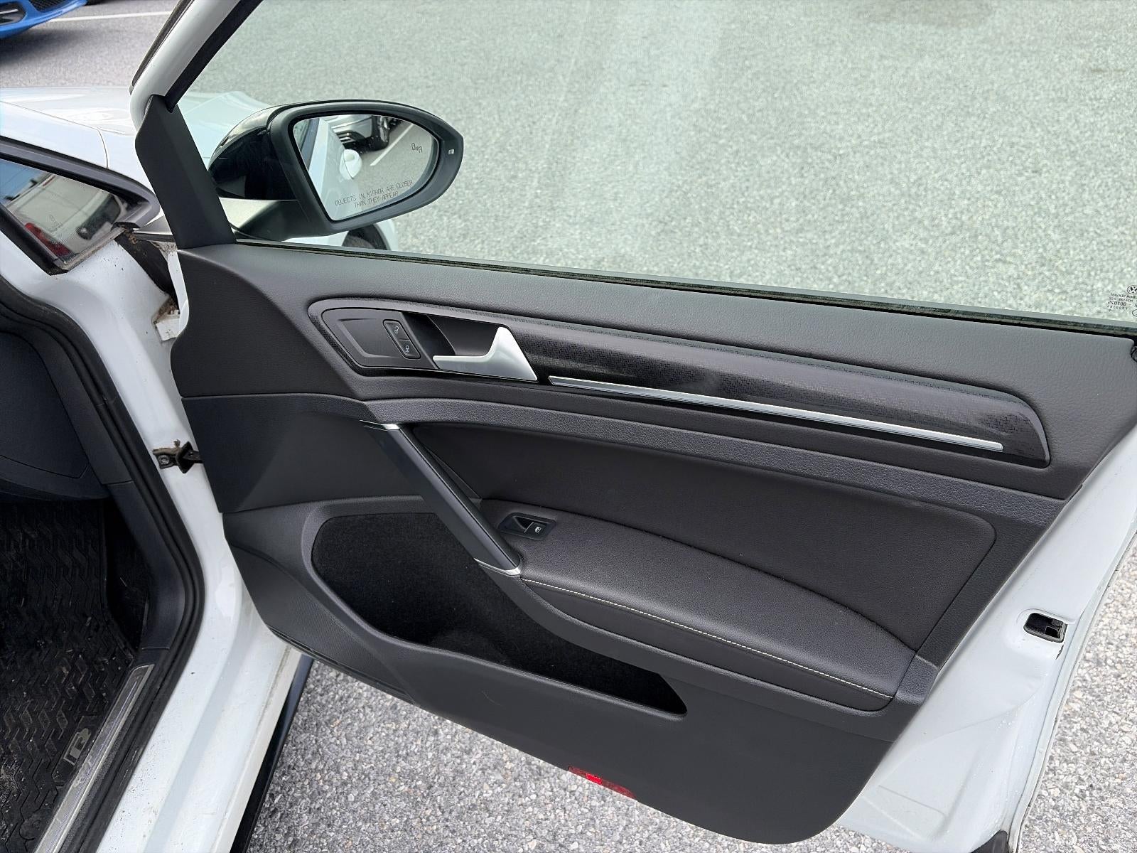 2019 Volkswagen Golf R 2.0T DSG w/DCC/Nav