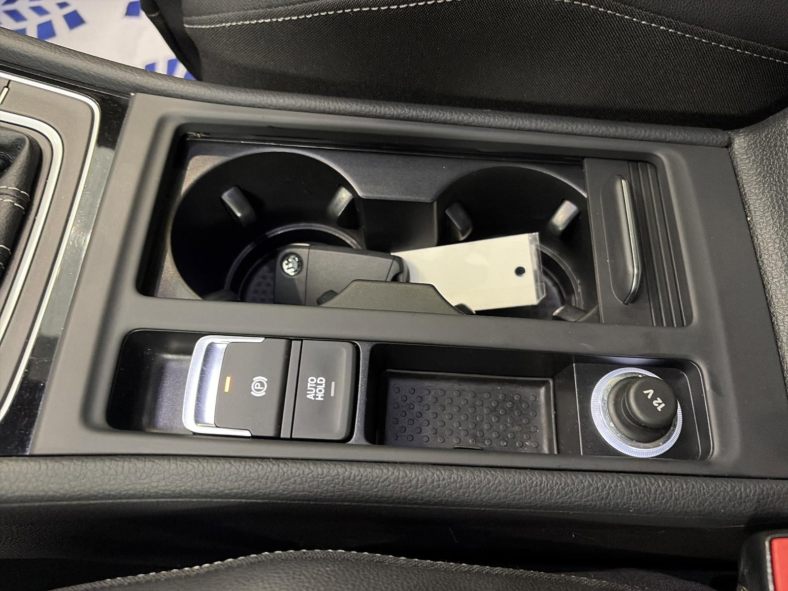 2018 Volkswagen Golf R 2.0T DSG w/DCC/Nav