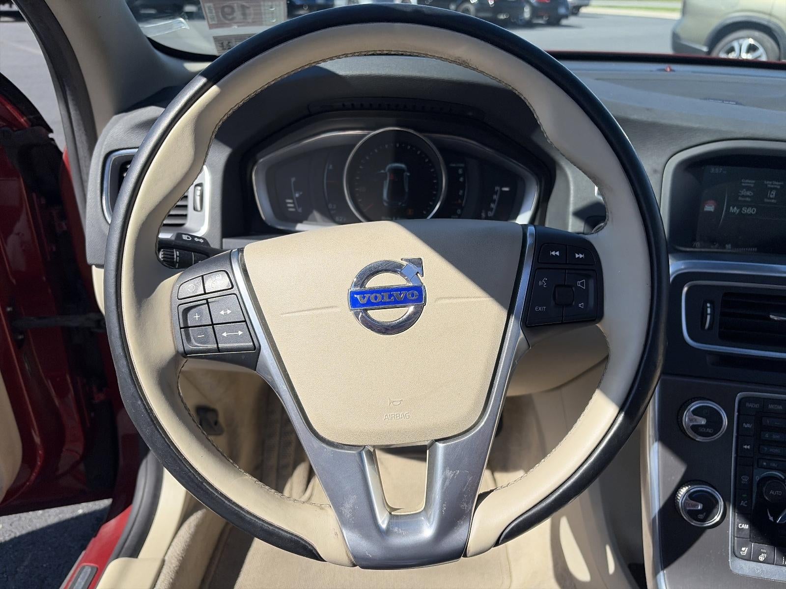 2015 Volvo S60 2015.5 4dr Sdn T5 Platinum AWD