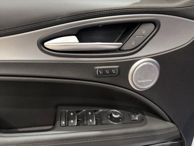 2023 Alfa Romeo Stelvio Veloce AWD