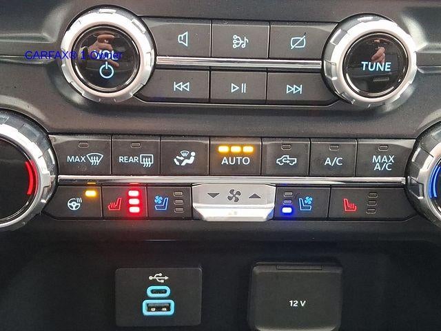 2023 Ford Super Duty F-250 SRW LARIAT 4WD Crew Cab 6.75' Box