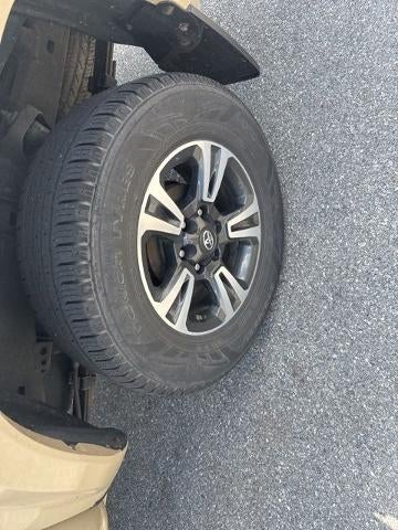 2019 Toyota Tacoma 4WD 4WD TRD Sport Double Cab 5' Bed V6 AT (Natl)