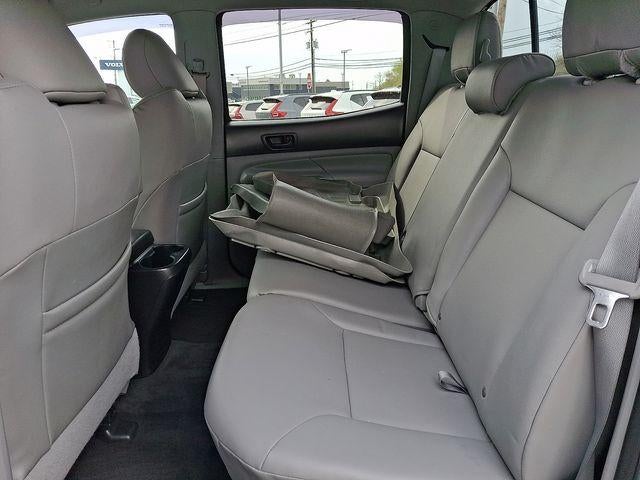 2015 Toyota Tacoma 4WD Double Cab Long Bed V6 Automatic (Natl)