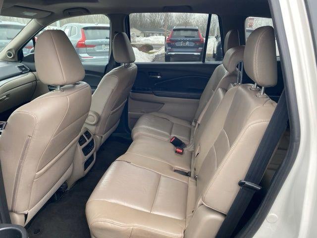 2016 Honda Pilot AWD EX-L with Navigation