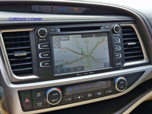 2016 Toyota Highlander AWD 4dr V6 XLE (Natl)