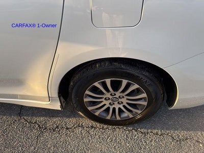 2019 Toyota Sienna XLE Premium FWD 8-Passenger (Natl)
