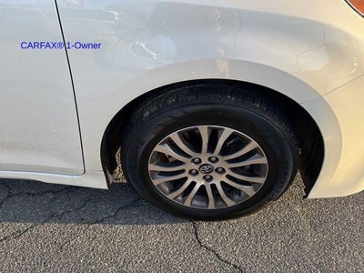 2019 Toyota Sienna XLE Premium FWD 8-Passenger (Natl)