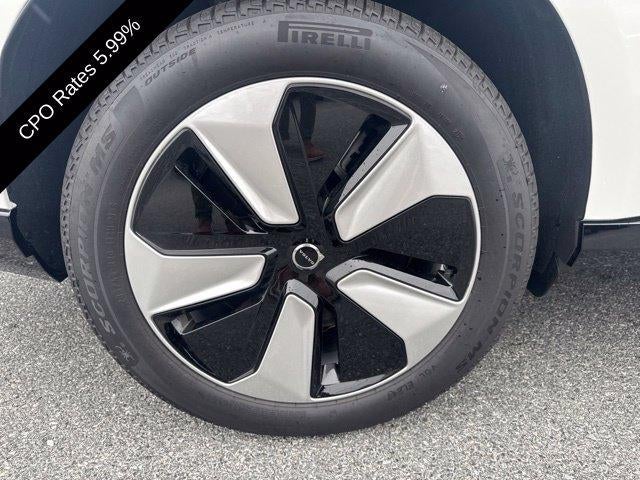 2026 Volvo EX90 Twin Motor Plus 6-Seater