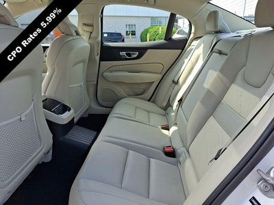 2025 Volvo S60 Plug-In Hybrid T8 AWD Plus