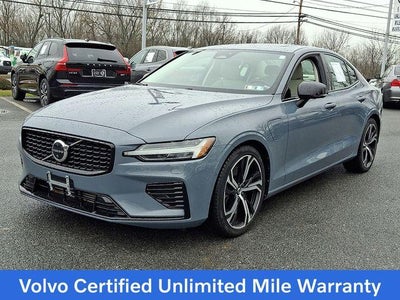 2023 Volvo S60 Recharge Plug-In Hybrid T8 eAWD PHEV Plus Dark Theme