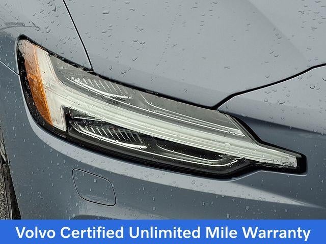 2023 Volvo S60 Recharge Plug-In Hybrid T8 eAWD PHEV Plus Dark Theme