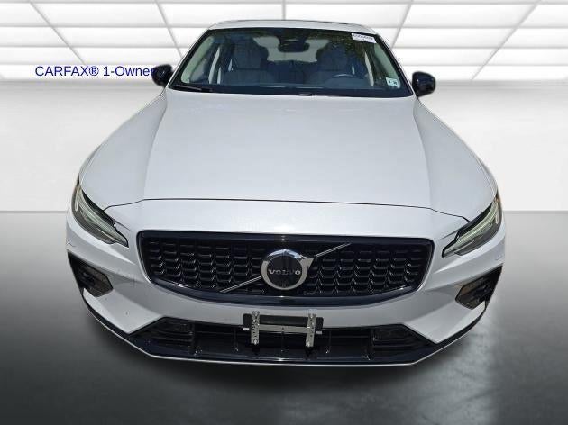 2025 Volvo S60 B5 AWD Plus