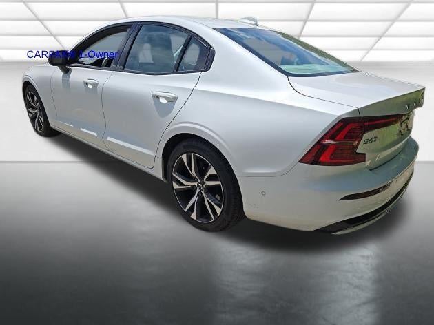 2025 Volvo S60 B5 AWD Plus