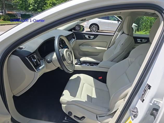 2025 Volvo S60 B5 AWD Plus