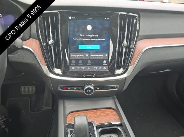 2025 Volvo S60 B5 AWD Plus