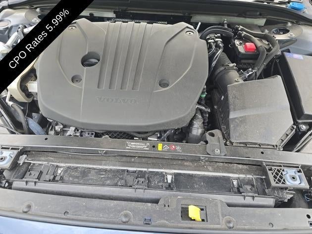 2025 Volvo S60 B5 AWD Plus