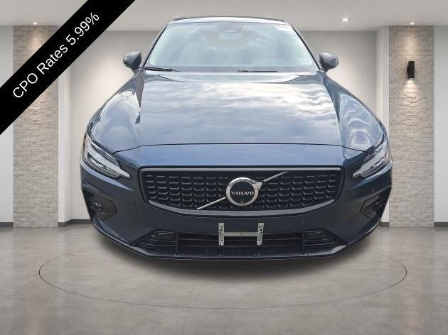 2025 Volvo S60 B5 AWD Plus