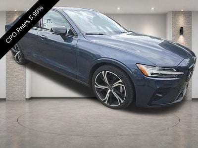 2025 Volvo S60 B5 AWD Plus
