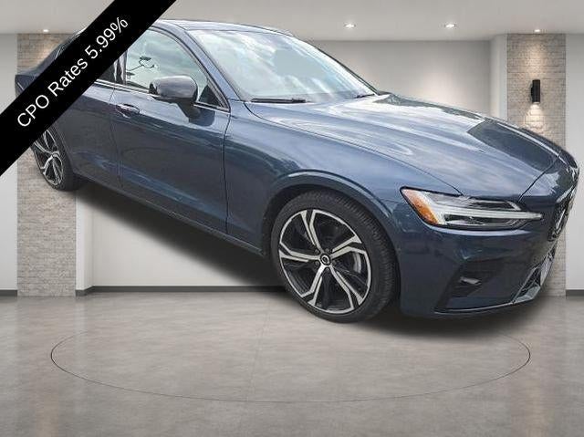 2025 Volvo S60 B5 AWD Plus