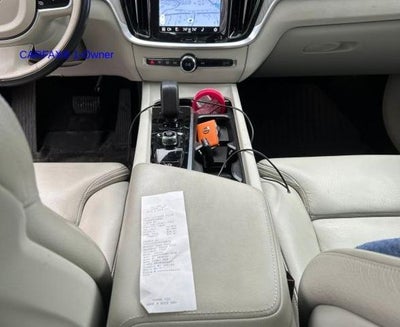 2023 Volvo S60 B5 AWD Ultimate Bright Theme